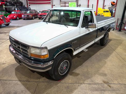 Used 1992 Ford F250 4x4 Regular Cab image 15