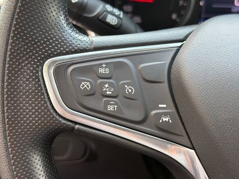 Used 2022 Chevrolet Equinox LS w/ LS Convenience Package FWD image 24