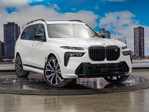 Used 2025 BMW X7 M60i AWD/4WD image 1