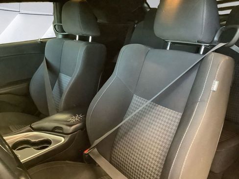 Used 2021 Dodge Challenger GT image 8