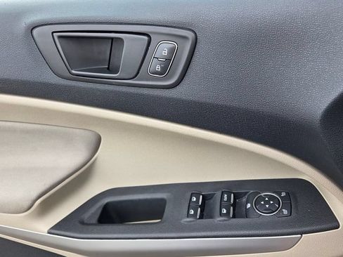 Used 2020 Ford EcoSport S FWD image 30