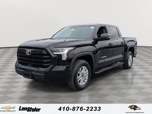 Used 2023 Toyota Tundra SR5 w/ SR5 Convenience Package AWD/4WD image 1