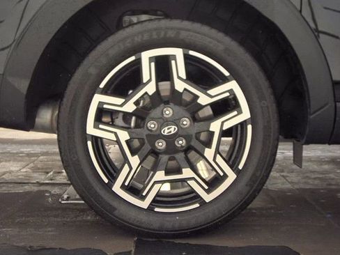 Used 2026 Hyundai Santa Cruz Limited image 13