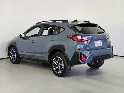 Used 2025 Subaru Crosstrek 2.0i Premium w/ Crosstrek Mirror Package AWD/4WD image 9