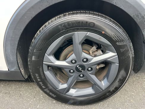 Used 2025 Kia K4 FWD image 30