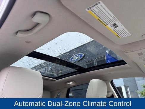 Used 2020 Cadillac XT5 Premium Luxury image 22