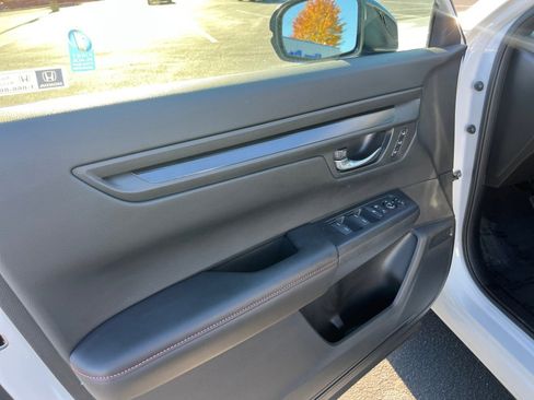 Certified 2026 Honda CR-V Sport-L image 32