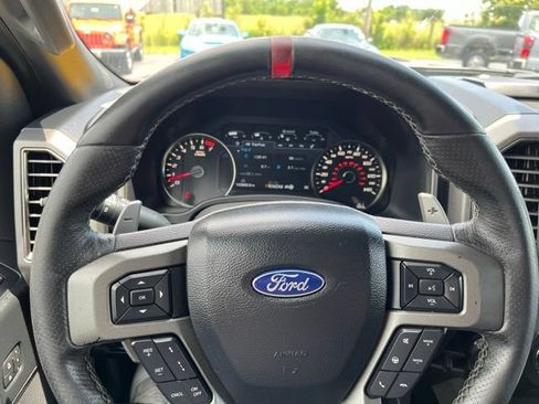 Used 2020 Ford F150 Raptor w/ Equipment Group 802A Luxury AWD/4WD image 24