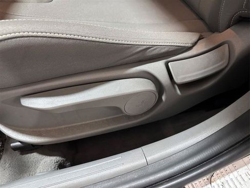 Used 2024 Hyundai Elantra SEL FWD image 19