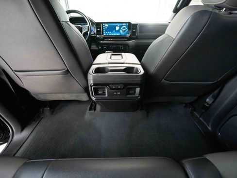 Used 2022 Chevrolet Silverado 1500 ZR2 w/ Technology Package image 21