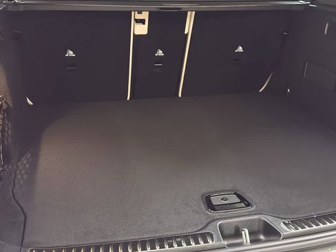 New 2026 Mercedes-Benz GLC 300 4MATIC image 28