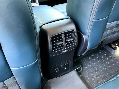 Used 2024 Ford Bronco Sport Outer Banks AWD/4WD image 12