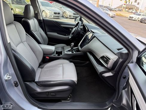 Used 2022 Subaru Outback Limited image 25