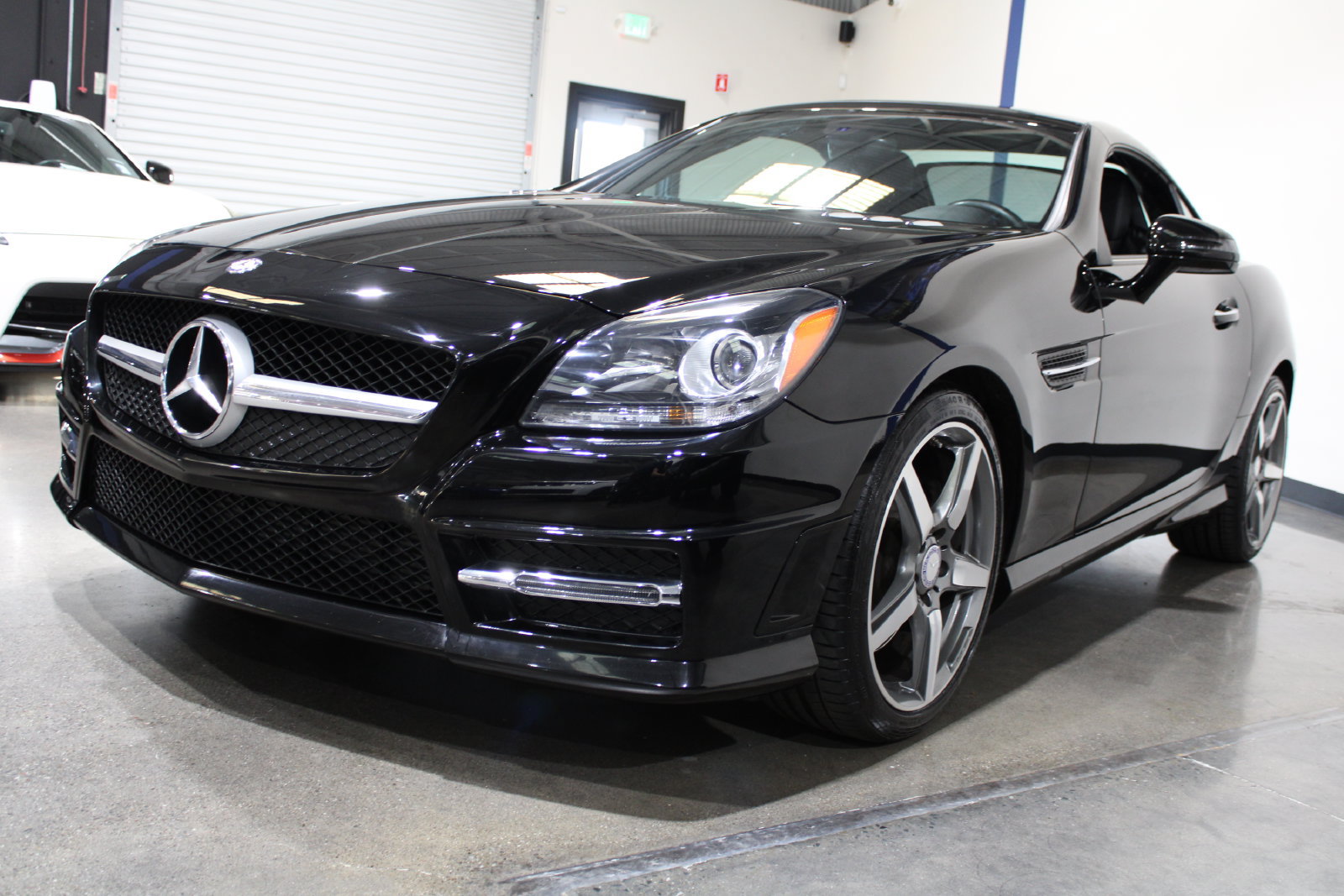 Used 2015 Mercedes-Benz SLK 250 image 5
