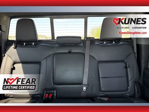Used 2024 GMC Sierra 2500 SLT w/ SLT Premium Package AWD/4WD image 34