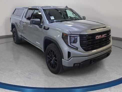 Used 2023 GMC Sierra 1500 Elevation AWD/4WD image 4
