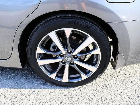 Used 2016 Nissan Altima 2.5 SR FWD image 5
