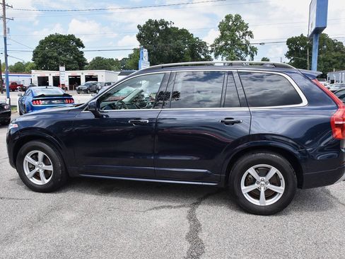 Used 2019 Volvo XC90 T5 Momentum FWD image 8
