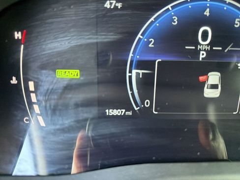 Used 2025 Toyota Camry XSE image 16