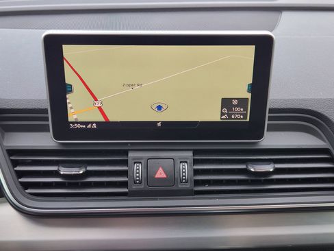 Used 2018 Audi SQ5 Premium Plus w/ Navigation Package image 19