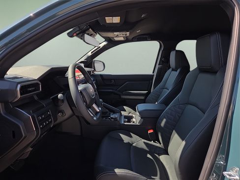 New 2026 Toyota 4Runner TRD Off-Road Premium AWD/4WD image 20