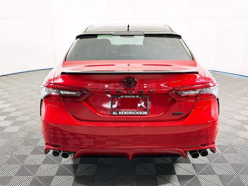 Used 2021 Toyota Camry XSE image 4