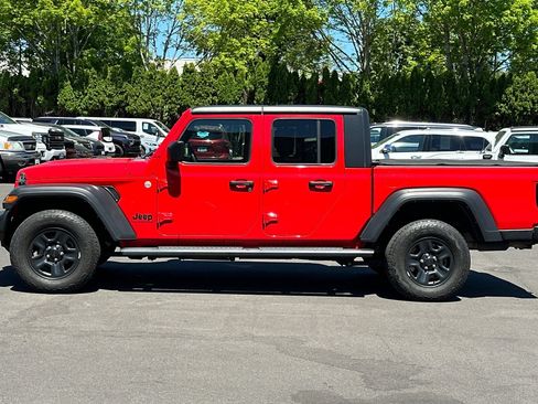 Used 2021 Jeep Gladiator Sport w/ Trailer Tow Package AWD/4WD image 8