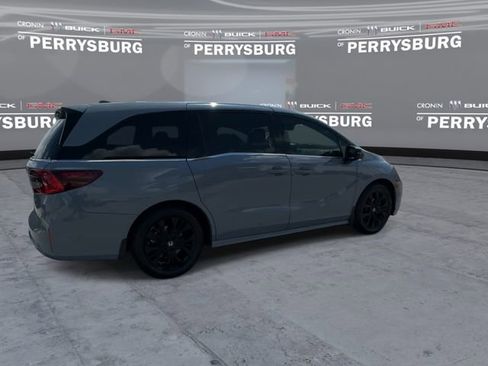 Used 2025 Honda Odyssey Sport-L image 8