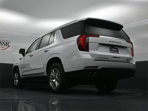 Used 2025 GMC Yukon Denali image 23
