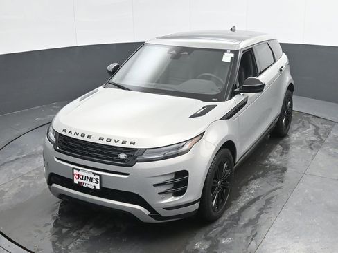 Used 2024 Land Rover Range Rover Evoque Dynamic SE image 41