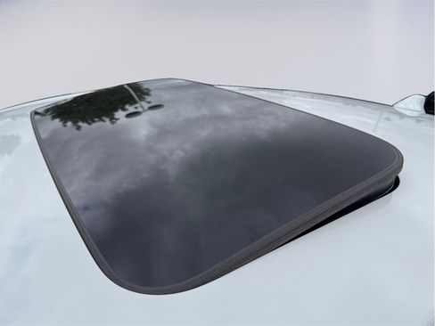 Used 2020 Honda Accord EX-L image 9