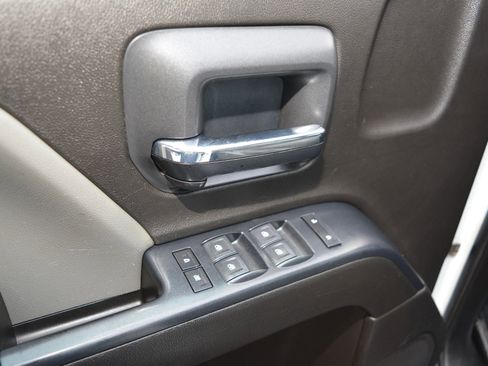 Used 2018 Chevrolet Silverado 2500 W/T image 15