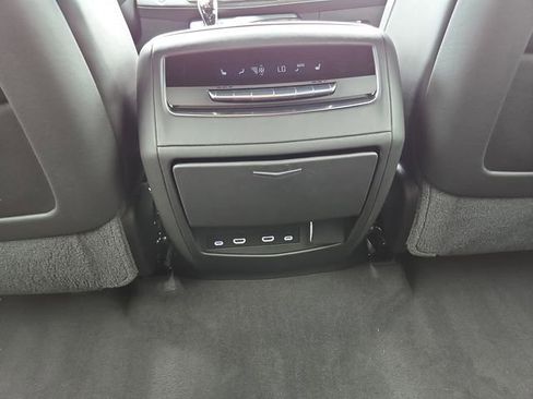 Used 2021 Cadillac Escalade Sport Platinum w/ LPO, ONYX Package AWD/4WD image 11