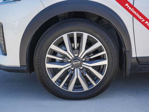 Used 2024 Nissan Kicks SV FWD image 12