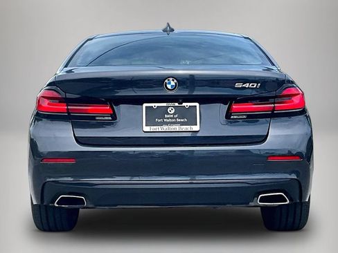 Used 2023 BMW 540i w/ Premium Package RWD image 5