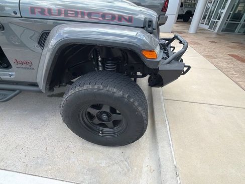 Used 2020 Jeep Wrangler Unlimited Rubicon AWD/4WD image 17