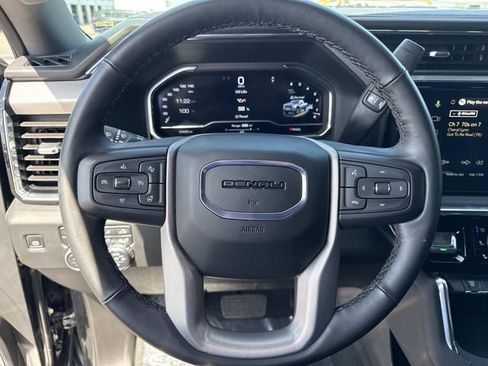 Used 2024 GMC Sierra 2500 Denali w/ Denali Reserve Package AWD/4WD image 23