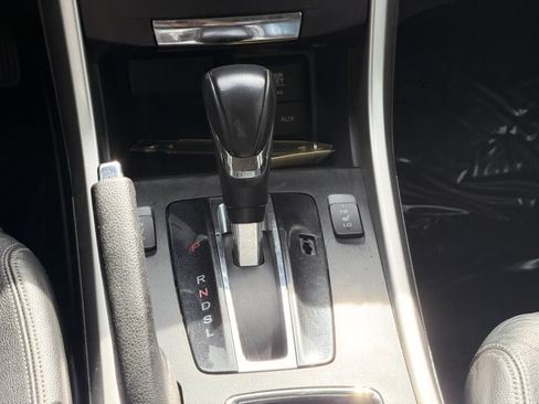 Used 2013 Honda Accord EX-L image 17