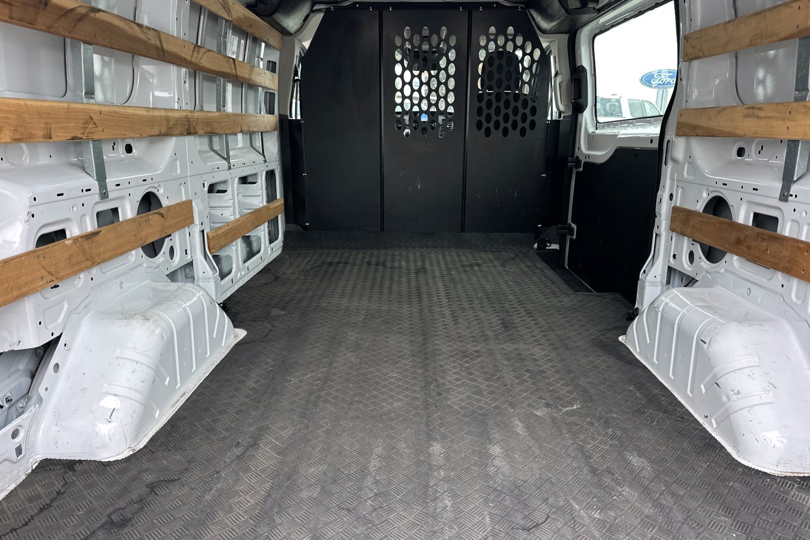 Used 2025 Ford Transit 250 Low Roof w/ Exterior Upgrade Package RWD image 13