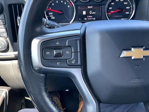 Used 2021 Chevrolet Silverado 1500 LTZ AWD/4WD image 7