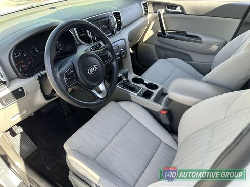 Used 2017 Kia Sportage LX FWD image 16