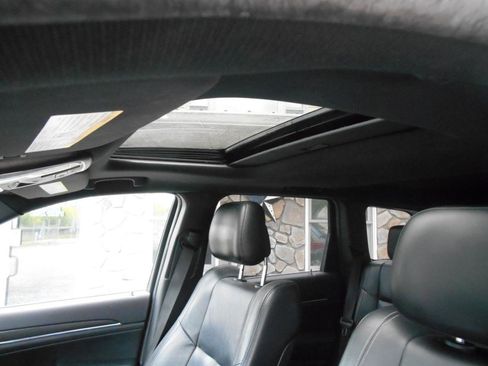 Used 2015 Jeep Grand Cherokee Limited AWD/4WD image 10