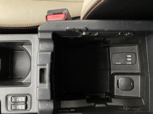 Used 2016 Subaru Crosstrek 2.0i Limited image 26