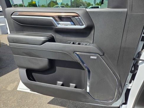 Used 2024 Chevrolet Silverado 1500 RST w/ All Star Edition Plus AWD/4WD image 12