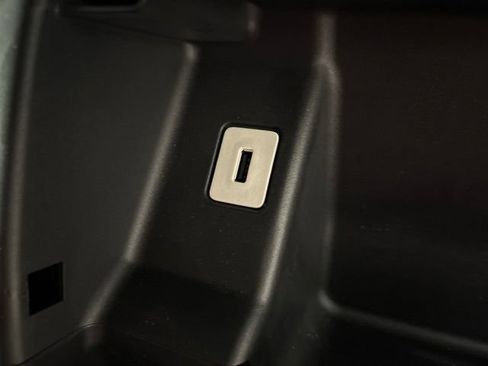 Used 2018 Chevrolet Silverado 1500 LT w/ All Star Edition AWD/4WD image 43