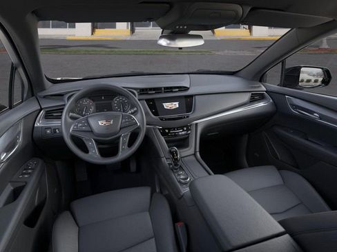 New 2025 Cadillac XT5 Luxury w/ LPO, Floor Liner Package image 15