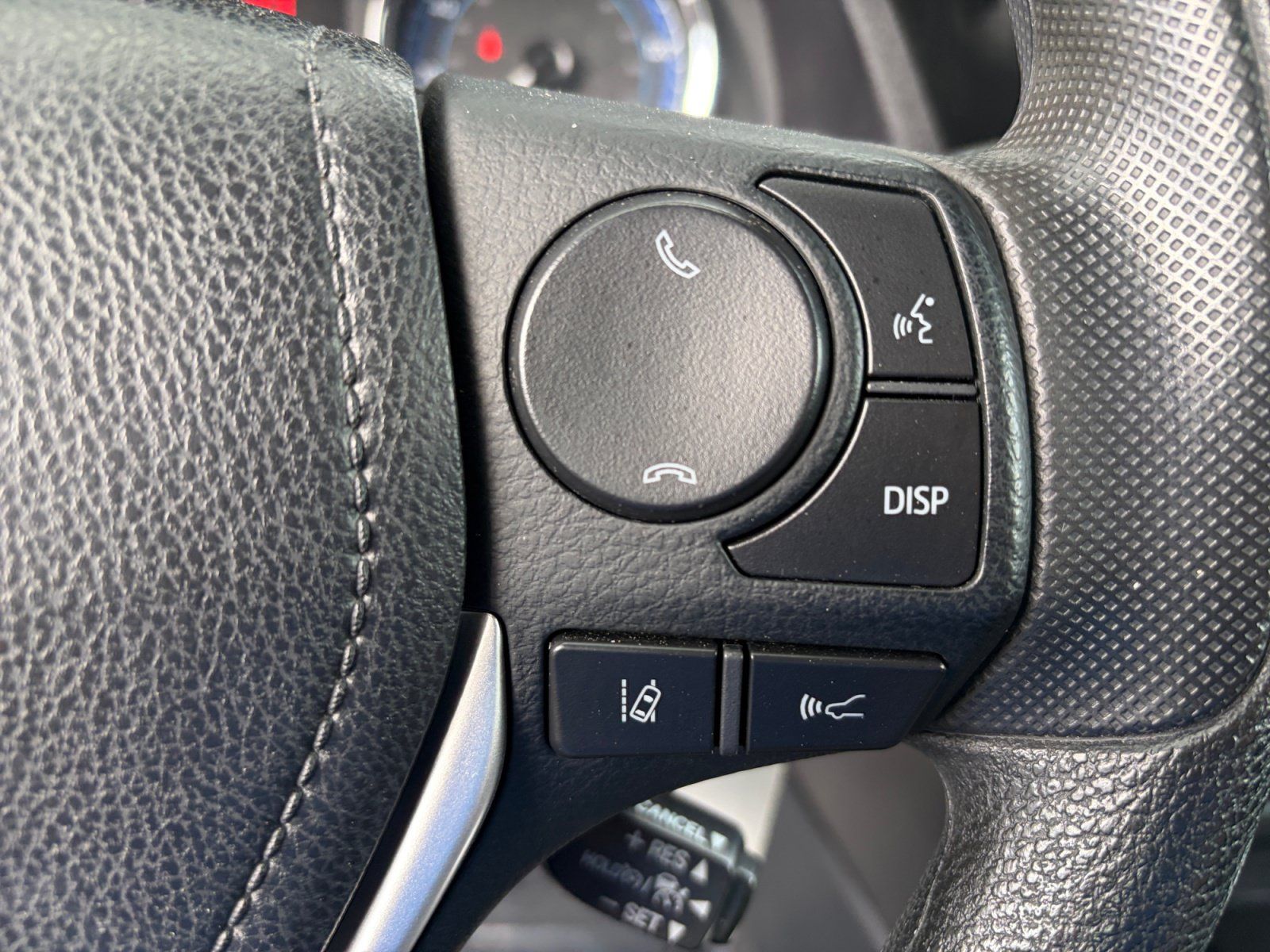Used 2019 Toyota Corolla LE FWD image 15