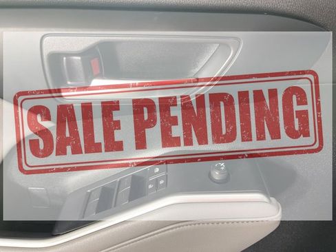 Certified 2022 Toyota Highlander XLE image 26