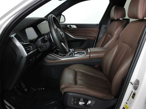 Used 2019 BMW X7 xDrive40i w/ Premium Package image 31