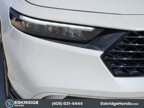 Used 2023 Honda Accord EX image 9